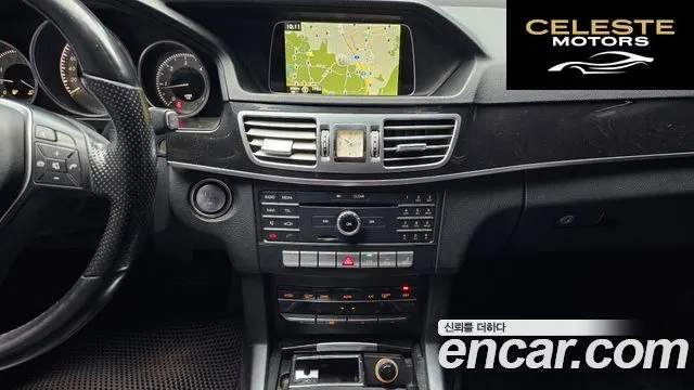 MERCEDES BENZ E-Classe W212 E250 4MATIC Avantgarde 2016 — photo 13 sur 20
