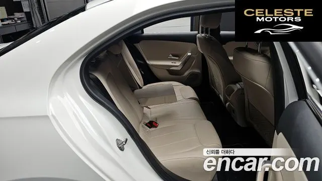 MERCEDES BENZ A-Classe W177 A220 Berline 2023 — photo 16 sur 30