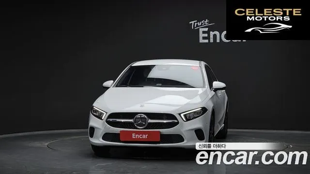 MERCEDES BENZ A-Classe W177 A220 Berline 2023 — photo 3 sur 30