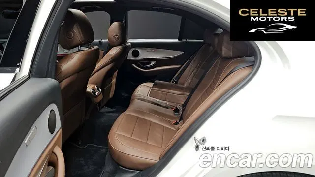MERCEDES BENZ E-Classe W213 E250 Avantgarde 2021 — photo 11 sur 20