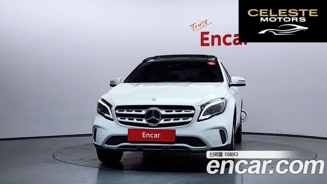 MERCEDES BENZ GLA-Classe X156 GLA220 2018 — photo 3 sur 34