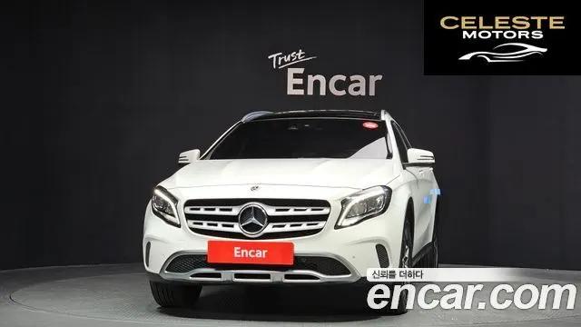 MERCEDES BENZ GLA-Classe X156 GLA220 Premium 2018 — photo 3 sur 34