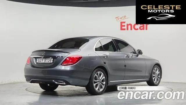 MERCEDES BENZ C-Classe W205 C200 Avantgarde 2017 — photo 2 sur 20