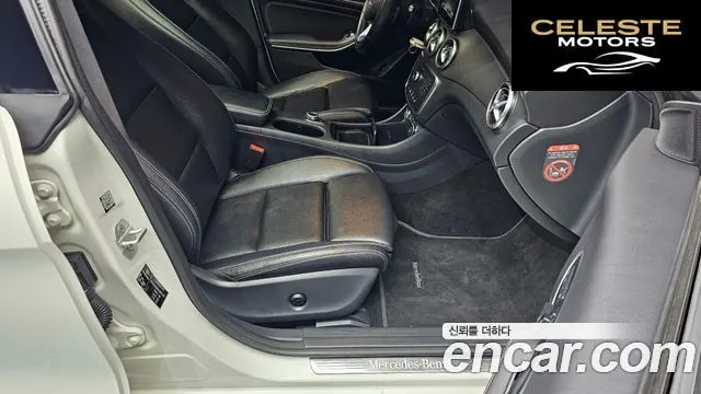 MERCEDES BENZ CLA-Classe C117 CLA200 d 2016 — photo 11 sur 20