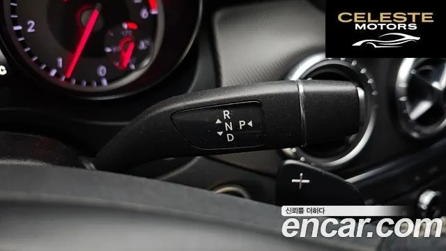 MERCEDES BENZ CLA-Classe C117 CLA200 d 2016 — photo 9 sur 20