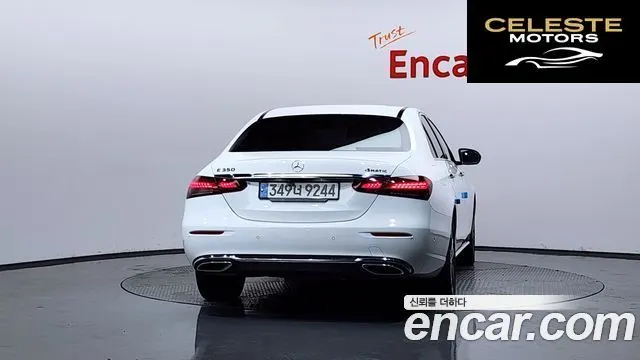 MERCEDES BENZ E-Classe W213 E350 4MATIC Avantgarde 2021 — photo 4 sur 39