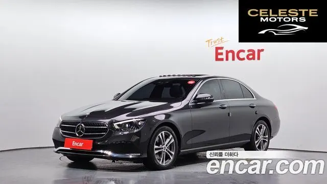 MERCEDES BENZ E-Classe W213 E350 4MATIC Avantgarde 2022 — photo 1 sur 31