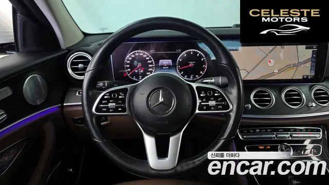 MERCEDES BENZ E-Classe W213 E300 4MATIC Avantgarde 2019 — photo 19 sur 39