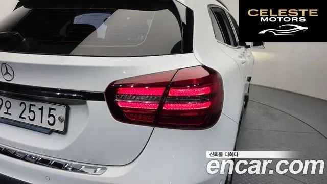 MERCEDES BENZ GLA-Classe X156 GLA220 2019 — photo 9 sur 31