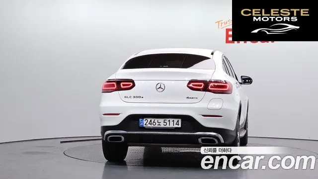 MERCEDES BENZ GLC-Classe X253 GLC300e 4MATIC Coupé 2021 — photo 4 sur 33