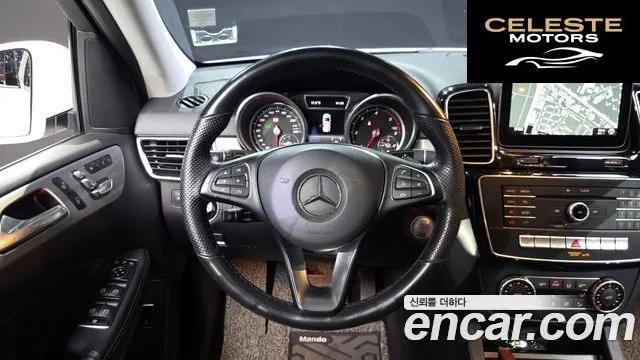 MERCEDES BENZ GLE-Classe W166 GLE350 d 4MATIC 2018 — photo 19 sur 32