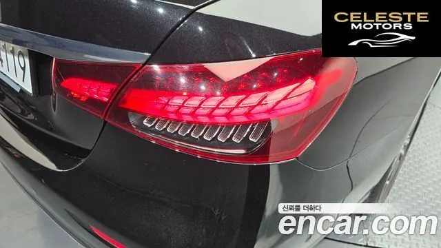 MERCEDES BENZ E-Classe W213 E250 Avantgarde 2023 — photo 9 sur 32