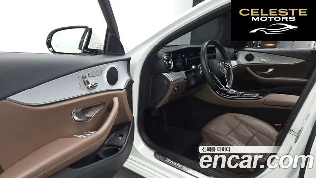 MERCEDES BENZ E-Classe W213 E250 Avantgarde 2021 — photo 16 sur 31