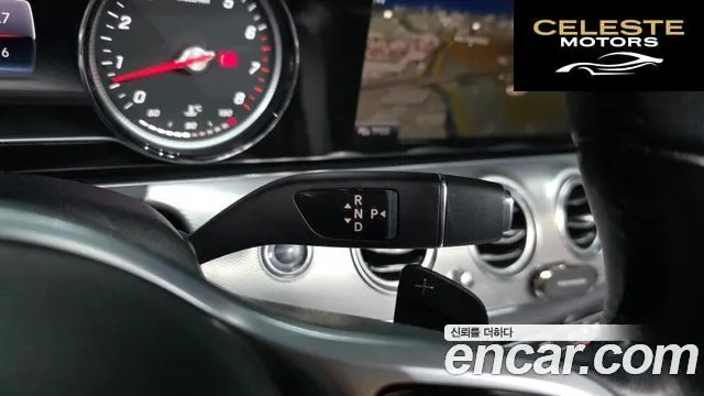MERCEDES BENZ E-Classe W213 E300 Avantgarde 2019 — photo 12 sur 30