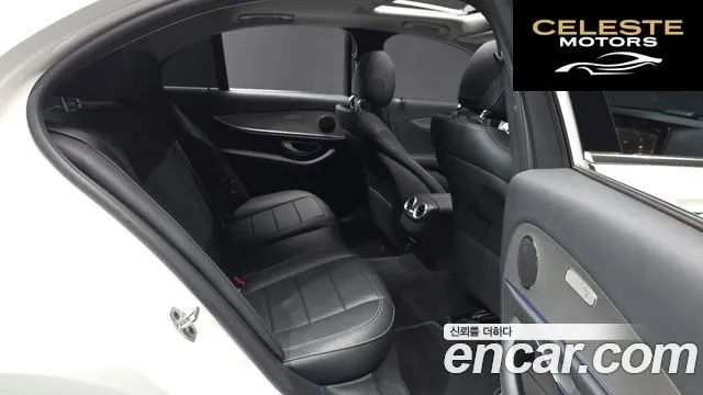 MERCEDES BENZ E-Classe W213 E300 Avantgarde 2019 — photo 18 sur 30
