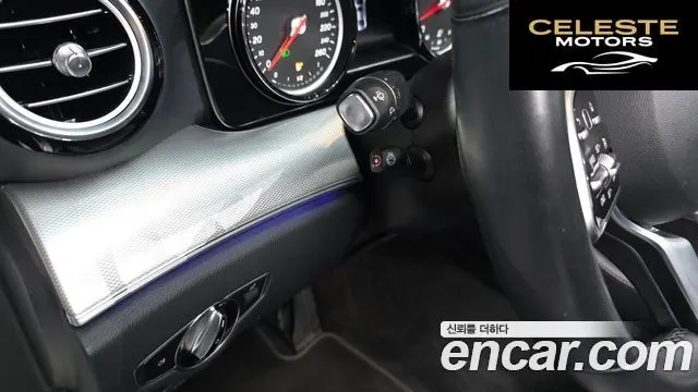 MERCEDES BENZ E-Classe W213 E300 Avantgarde 2019 — photo 19 sur 30