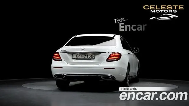 MERCEDES BENZ E-Classe W213 E300 Avantgarde 2019 — photo 4 sur 30