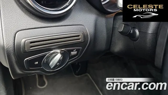 MERCEDES BENZ C-Classe W205 C200 2019 — photo 22 sur 31