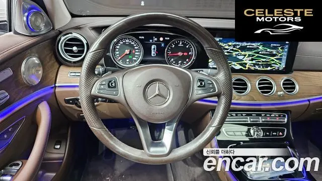 MERCEDES BENZ E-Classe W213 E220d 4MATIC Exclusive 2018 — photo 19 sur 37