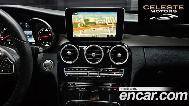 MERCEDES BENZ C-Classe W205 C200 Avantgarde 2017 — photo 14 sur 20