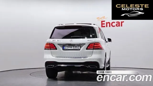 MERCEDES BENZ GLE-Classe W166 GLE350 d 4MATIC 2017 — photo 4 sur 32