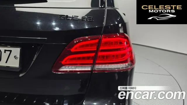 MERCEDES BENZ M-Classe W166 ML250 4MATIC 2012 — photo 8 sur 35