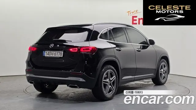 MERCEDES BENZ GLA-Classe H247 GLA250 4MATIC 2023 — photo 2 sur 20