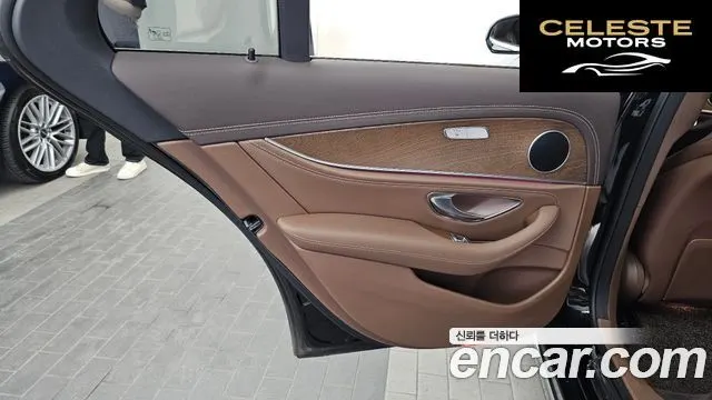 MERCEDES BENZ E-Classe W213 E220d 4MATIC Exclusive 2020 — photo 15 sur 33