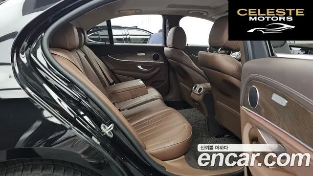 MERCEDES BENZ E-Classe W213 E220d 4MATIC Exclusive 2020 — photo 18 sur 33