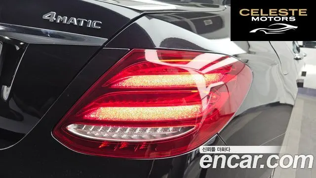 MERCEDES BENZ E-Classe W213 E220d 4MATIC Exclusive 2020 — photo 9 sur 33