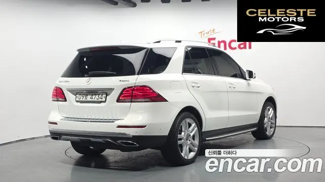MERCEDES BENZ GLE-Classe W166 GLE350 d 4MATIC 2018 — photo 2 sur 34