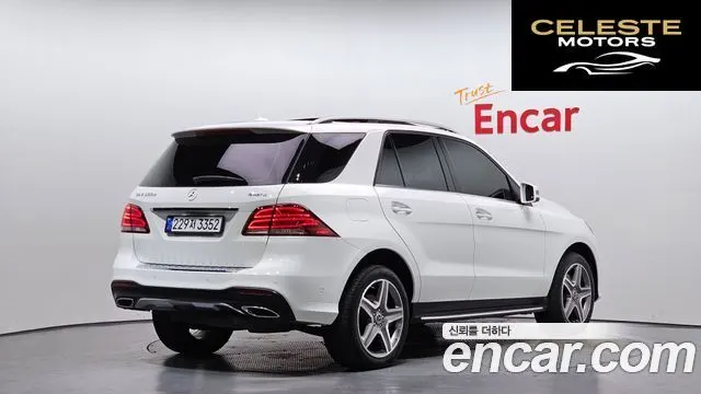 MERCEDES BENZ GLE-Classe W166 GLE350 d 4MATIC 2017 — photo 2 sur 32