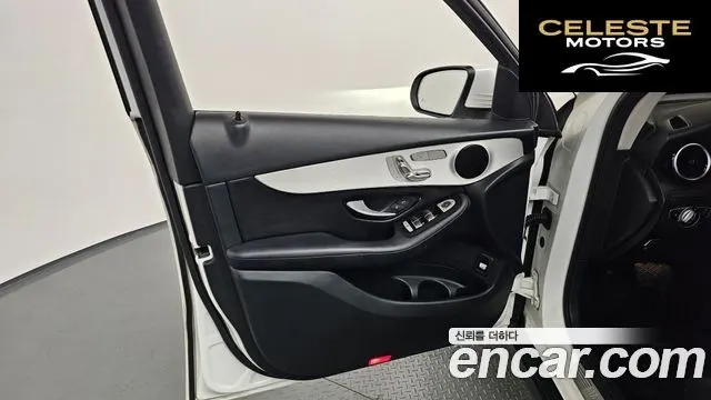 MERCEDES BENZ GLC-Classe X253 GLC220 d 4MATIC 2018 — photo 14 sur 36