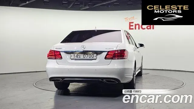 MERCEDES BENZ E-Classe W212 E220 Avantgarde 2016 — photo 4 sur 20