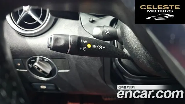 MERCEDES BENZ SLK-Classe 200 2015 — photo 18 sur 20
