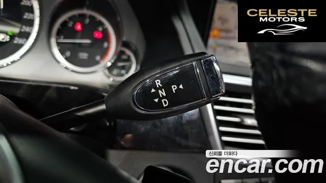 MERCEDES BENZ E-Classe W212 E220 CDI Avantgarde 2013 — photo 9 sur 20