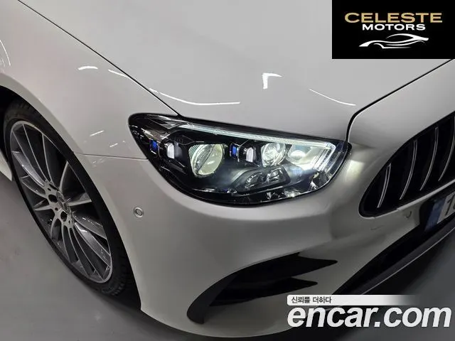 MERCEDES BENZ E-Classe W213 E450 4MATIC Cabriolet 2023 — photo 19 sur 26