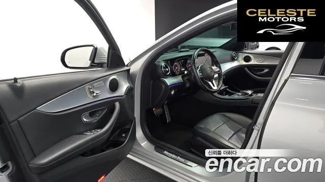 MERCEDES BENZ E-Classe W213 E250 Avantgarde 2020 — photo 10 sur 26