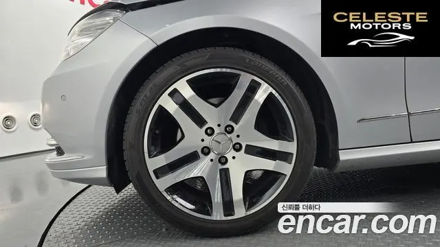 MERCEDES BENZ E-Classe W212 E300 2011 — photo 5 sur 20