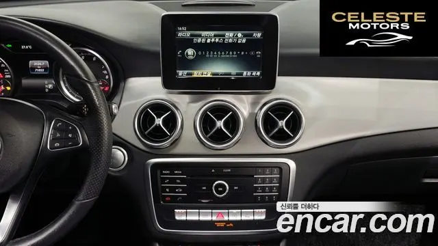 MERCEDES BENZ GLA-Classe X156 GLA220 2019 — photo 19 sur 30