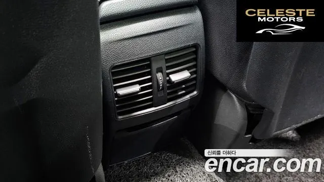 MERCEDES BENZ GLA-Classe X156 GLA220 2019 — photo 25 sur 30
