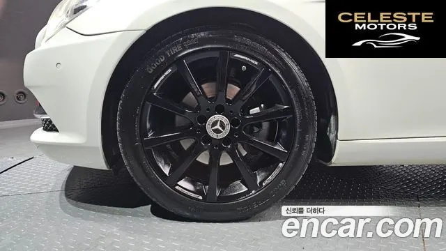 MERCEDES BENZ SLK-Classe 200 2013 — photo 5 sur 20