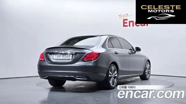MERCEDES BENZ C-Classe W205 C220 d Avantgarde 2018 — photo 2 sur 26