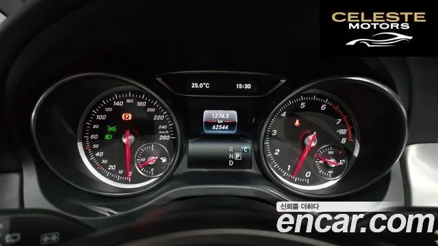 MERCEDES BENZ GLA-Classe X156 GLA220 Premium 2018 — photo 10 sur 30