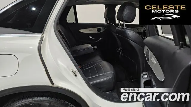 MERCEDES BENZ GLC-Classe X253 GLC220 d 4MATIC 2018 — photo 17 sur 36