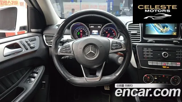 MERCEDES BENZ GLE-Classe W166 GLE350 d 4MATIC Coupé 2017 — photo 13 sur 20