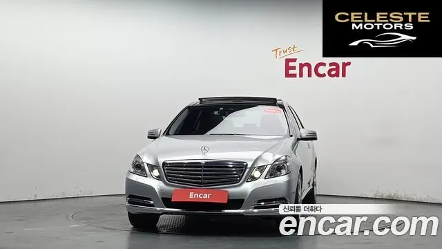 MERCEDES BENZ E-Classe W212 E300 2013 — photo 2 sur 36