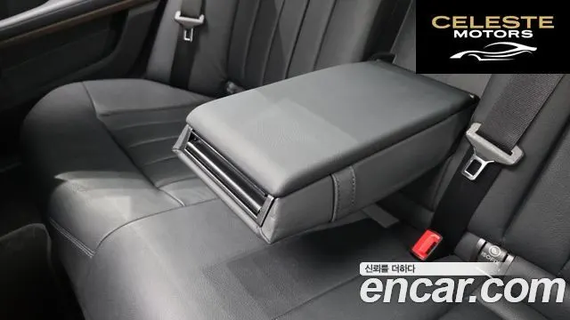 MERCEDES BENZ E-Classe W212 E300 2013 — photo 24 sur 36