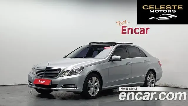 MERCEDES BENZ E-Classe W212 E300 2013 — photo 36 sur 36