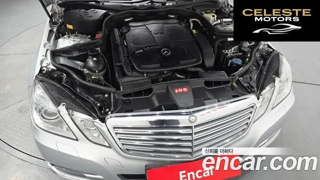 MERCEDES BENZ E-Classe W212 E300 2013 — photo 5 sur 36